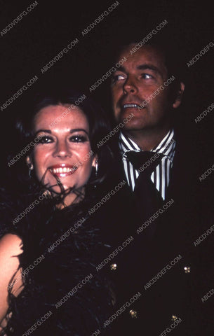 Natalie Wood and Robert Wagner out for the evening 35m-13111