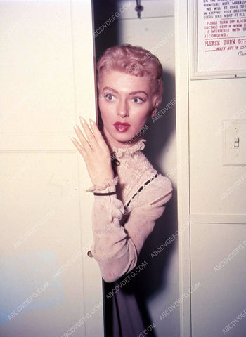 Peggie Castle in her dressing room TV Cheyenne 35m-13344