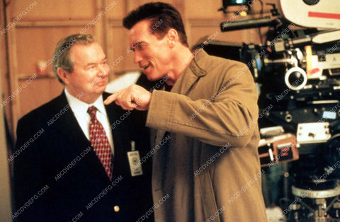 Arnold Schwarzenegger behind the scenes film Eraser 35m-13448-2