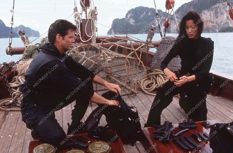Michelle Yeoh Pierce Brosnan James Bond film Tomorrow Never Dies 35m-13489