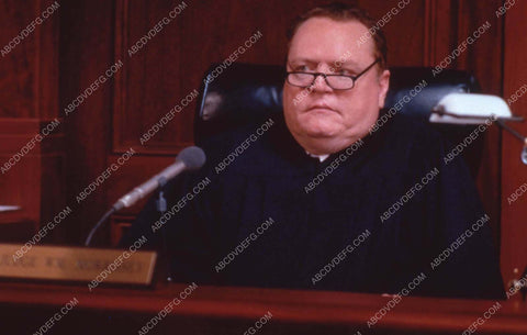 Larry Flynt in film The People vs Larry Flynt 35m-13518-2