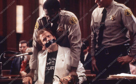 Woody Harrelson film The People vs Larry Flynt 35m-13522-2