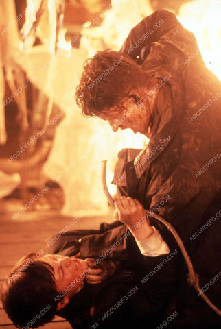 fight in the blazing building film Pet Sematary II 35m-13550-2