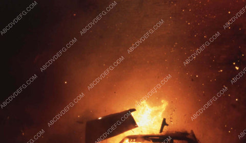 exploding car sequence film The Pelican Brief 35m-13588