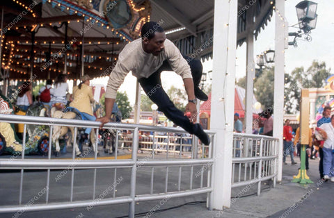 Eddie Murphy springs into action film Beverly Hills Cop III 35m-13604