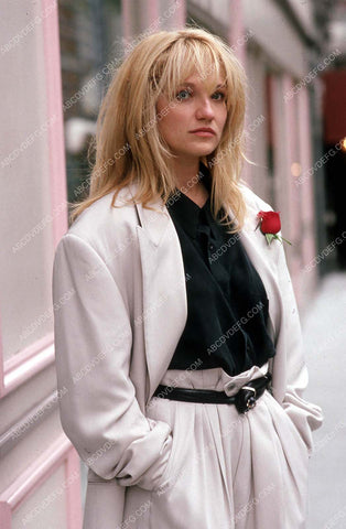 beautiful Ellen Barkin on set film Switch 35m-13994-2