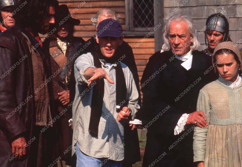 Daniel Day-Lewis director Nicholas Hytner on set film The Crucible 35m-14042