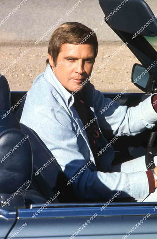 Lee Majors in the convertible TV The Six Million Dollar Man 35m-14204