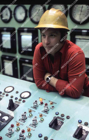 Richard Dreyfuss in the control room film Close Encounters of the Third Kind 35m-14396