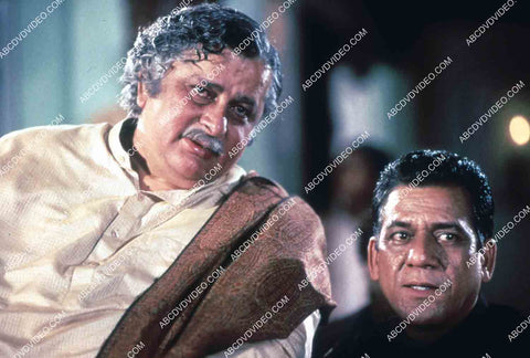 Shashi Kapoor Shabana Azmi Om Puri film In Custody 35m-14730