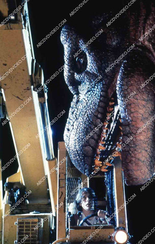 dinosaur attack sequance film Carnosaur 2 35m-15276