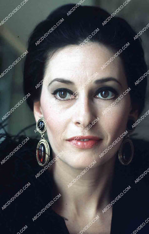 beautiful Ina Balin portrait 35m-15695