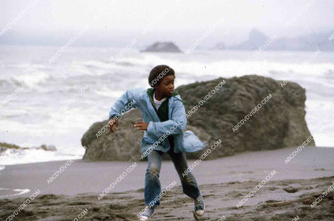 Cjon Damitri Patterson film The Sea Gypsies aka Shipwreck 35m-16222