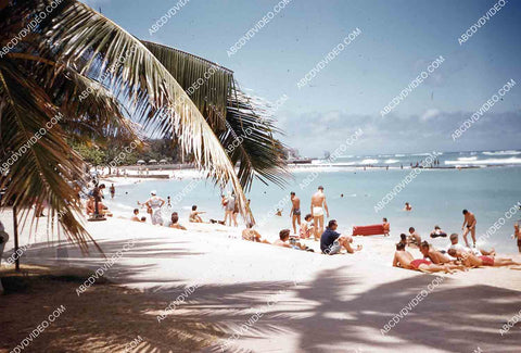 circa 1956 sailors get R&R outside Pearl Harbor Hawaii 35m-16500