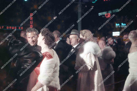 Edgar Bergan and wife attend film premiere James Dean Giant 35m-16505