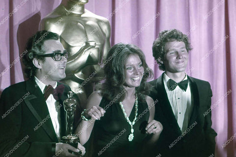 Michel Legrand Jennifer O'Neill Timothy Bottoms Academy Awards Oscar ceremonies 35m-16792