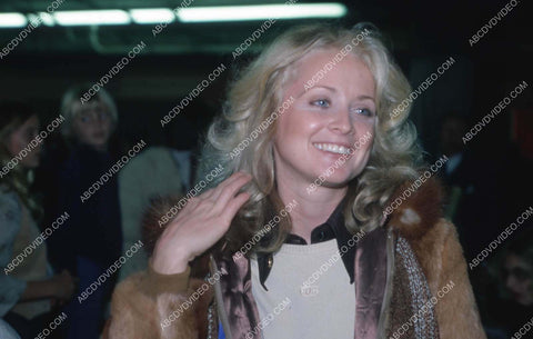 great candid Laurette Spang 35m-17015