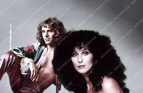 Cher and Peter Frampton I think 35m-2102