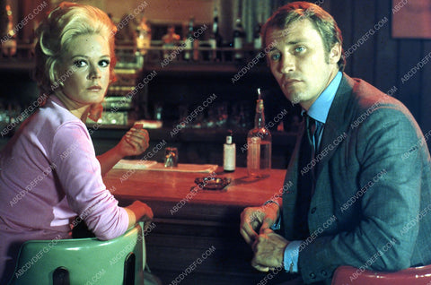 Sandra Dee and man unknown film scene 35m-2515