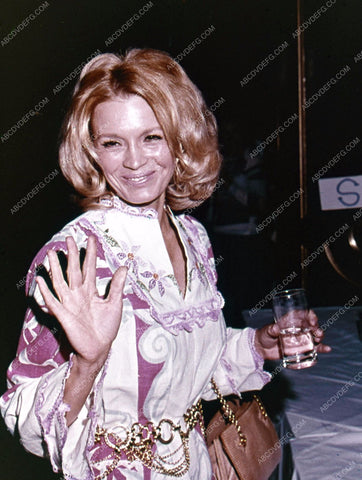 candid Angie Dickinson arriving at some event 35m-2802