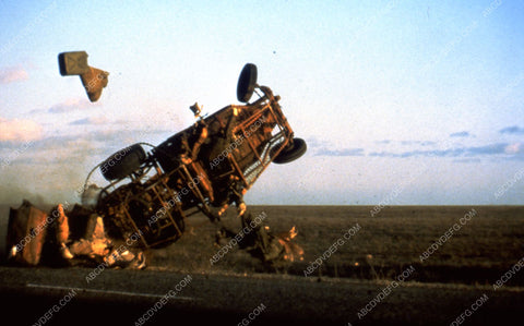 stunt scene exploding cars film The Road Warrior 35m-3187