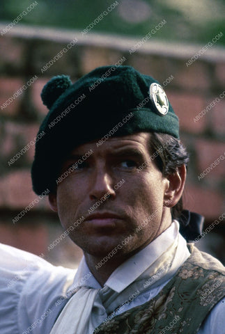 Pierce Brosnan TVM The Broken Chain 35m-3471