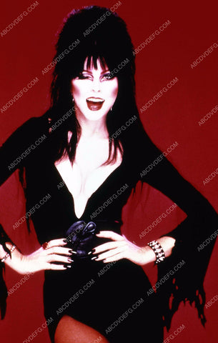 sexy Elvira Mistress of the Dark 35m-3937