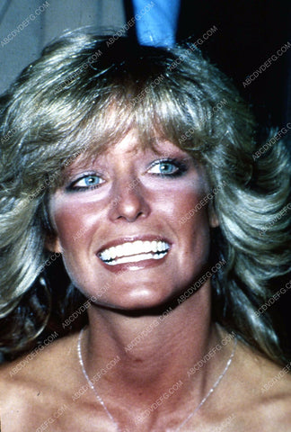 beautiful Farrah Fawcett pic 35m-4058