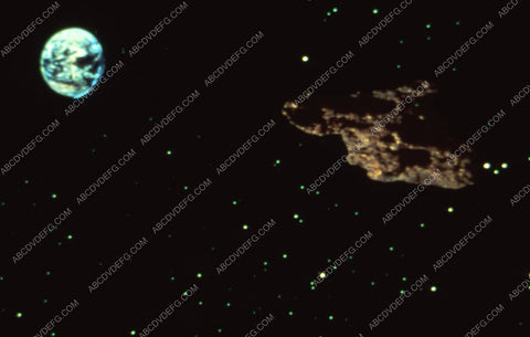 meteor hurling toward earth film Meteor 35m-4708