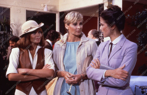 Veronica Hamel Britt Ekland Camilla Sparv TVM Valley of the Dolls 35m-4875