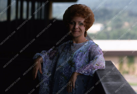singer Brenda Lee outdoor photo shoot 35m-5862