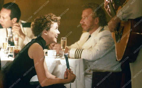Annette Bening film Love Affair 35m-6506