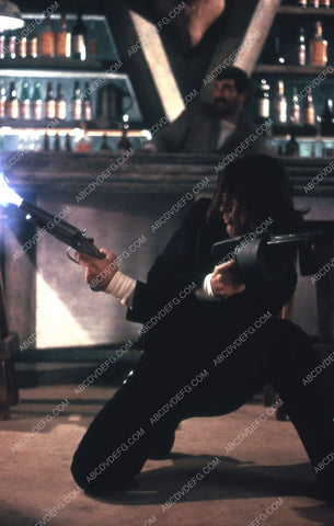Antonio Banderas with guns a blazing film Desperado 35m-6765