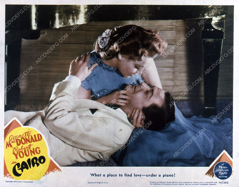 Jeanette MacDonald Robert Young film Cairo 35m-7774