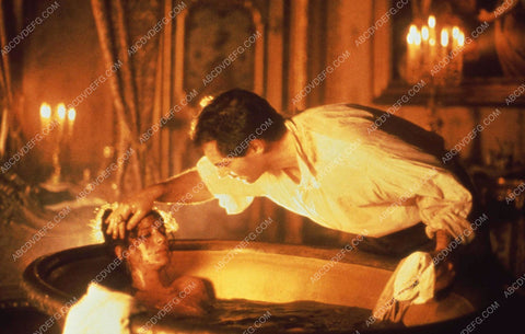Timothy Dalton Valeria Golino & cast film The King's Whore 35m-8166