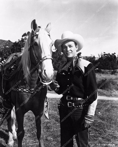 Roy Rogers and faithful Trigger portrait 3661-34