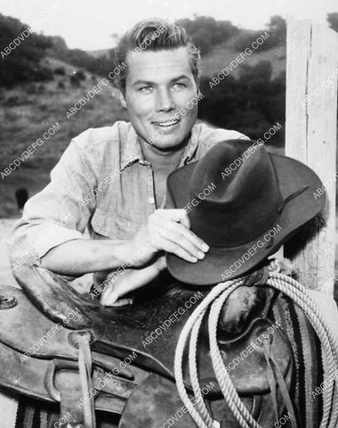 handsome John Smith TV Laramie 3723-12