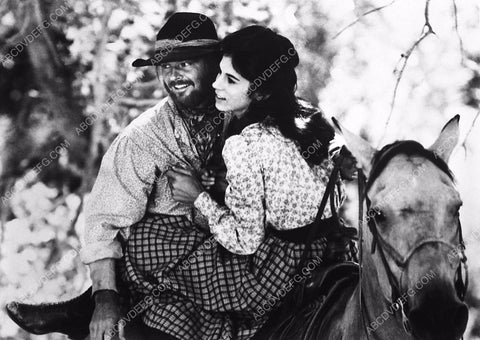 Jack Nicholson Kathleen Lloyd film The Missouri Breaks 3745-23