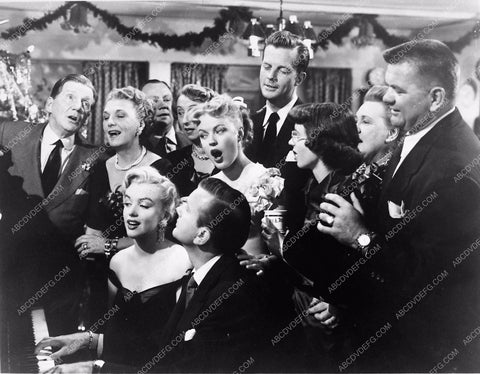 Marilyn Monroe William Lundigan June Haver film Love Nest 3790-11