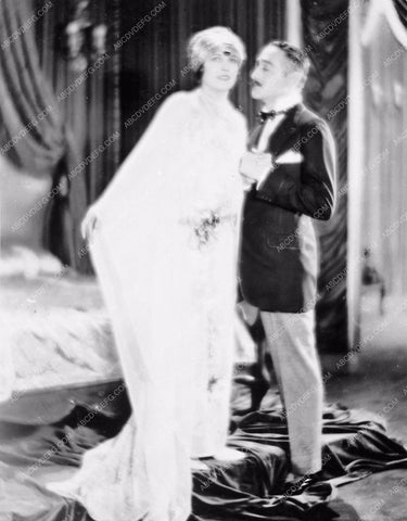 Edna Purviance Adolphe Menjou silent film A Woman of Paris 3926-13