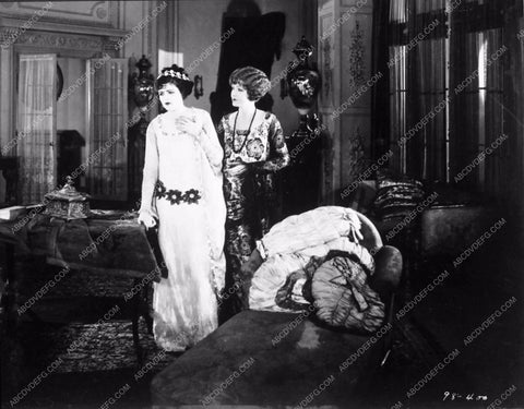 Claire Windsor and Myrna Loy ? Unidentified silent film 3926-14