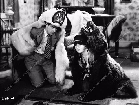 Frederick March Laughter with bear rugs 3988-21