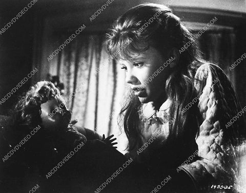 Hayley Mills and her doll film The Chalk Garden 4004-01