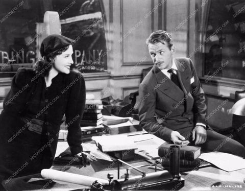 Paulette Goddard Douglas Fairbanks Jr. comedy Young at Heart 4320-03