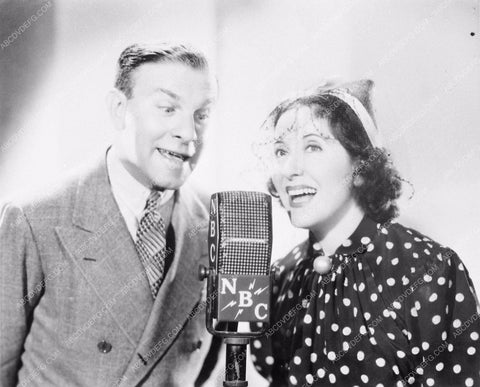 George Burns Gracie Allen and NBC radio microphone 4330-32