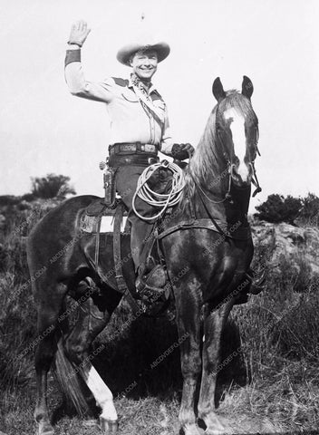 cowboy star Monte Hale on his horse western portrait 4335-25