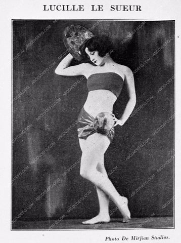 magazine cover Lucille Le Sueur 1924 fashion bikini 4411-31
