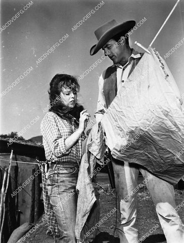 Ann Helm James Arness TV Gunsmoke ep The Bad Seed 4447-34