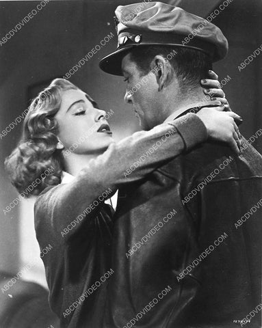 Eleanor Parker Robert Taylor film Above and Beyond 4472-04