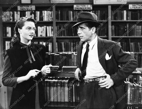 Dorothy Malone Humphrey Bogart film noir The Big Sleep 4594-14